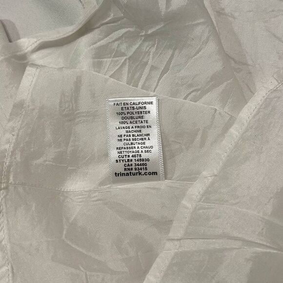 EUC Trina Turk Lilette Dress Size 4 White Fit & Flare Navy Trim Open Back - Picture 12 of 12